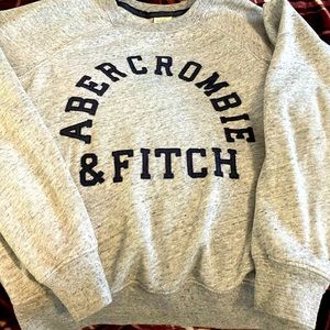 Abercrombie & Fitch sweatshirt, worn a few times, like new condition.